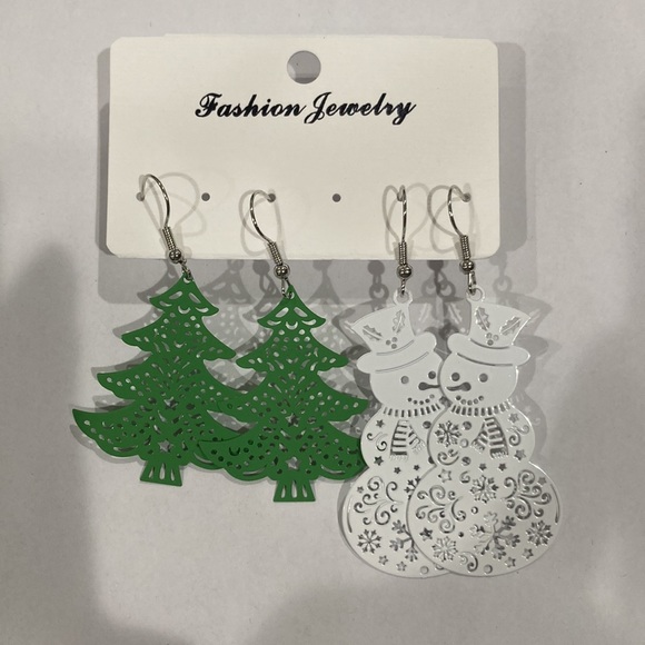 Jewelry - Two Earrings, Christmas Tree and Snowman - NEW